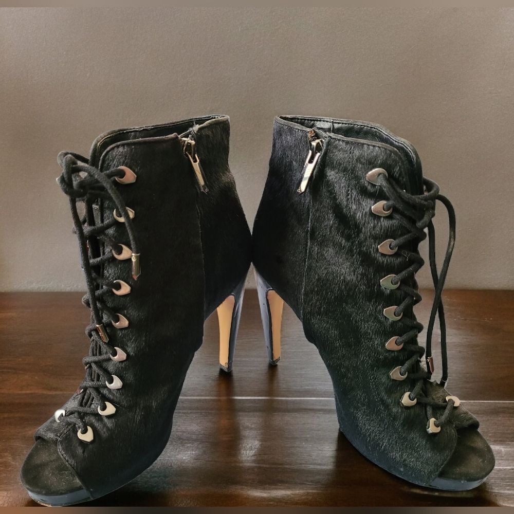 Sam Edelman Karmen black Italian sheep shearling fur leather ankle peep toe Sz 8